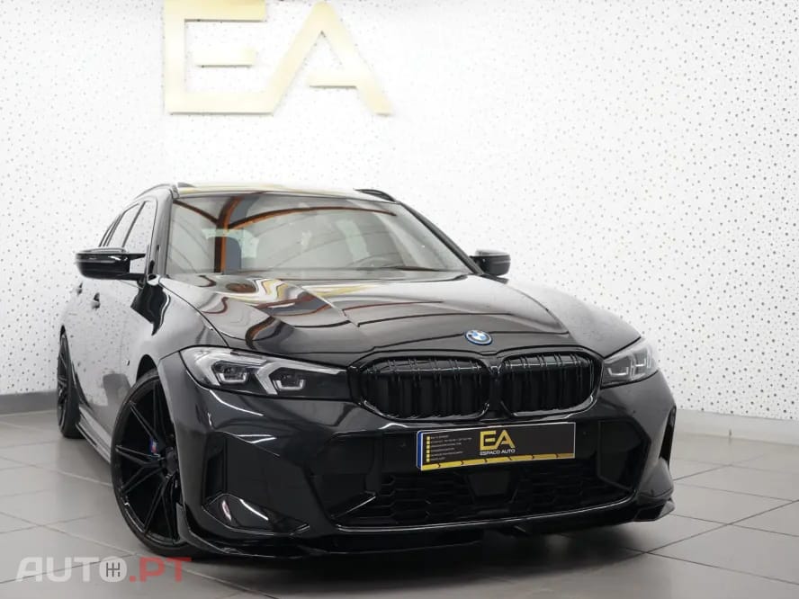 BMW 330 e iPerformance Sport Line