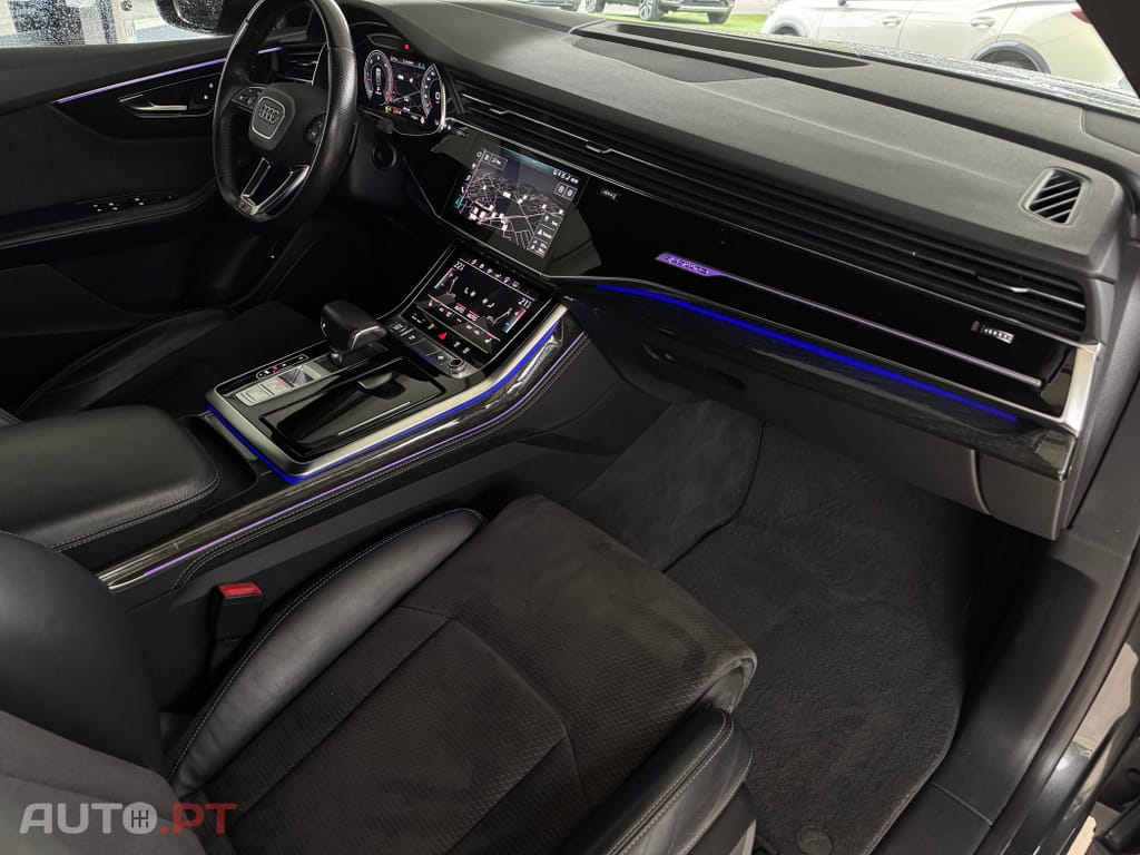 Audi Q8 50 TDI quattro Tiptronic