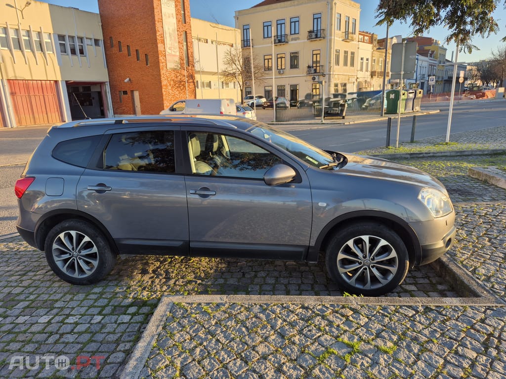 Nissan Qashqai +2 topo de gama