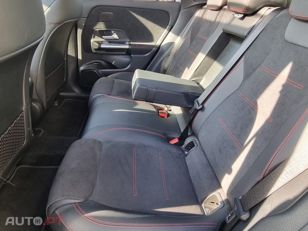 Mercedes-Benz EQA 300 4Matic AMG Line