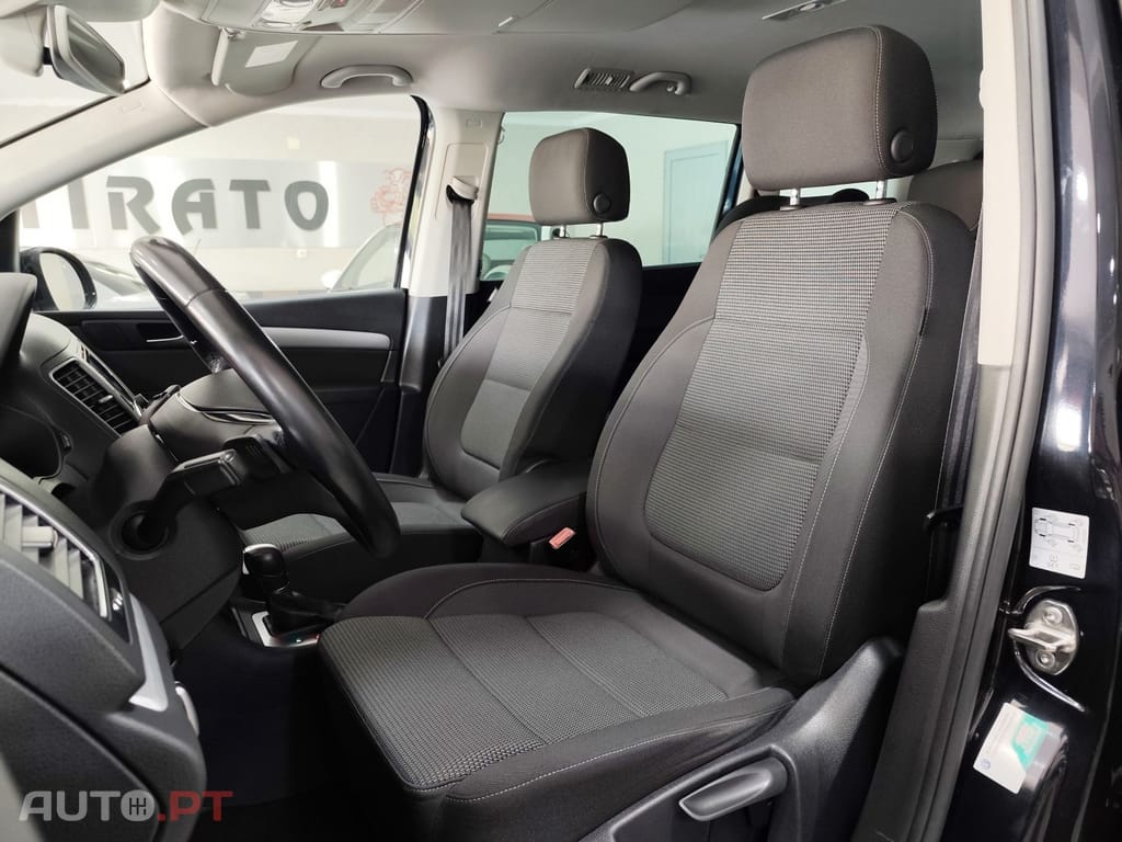 Volkswagen Sharan 2.0 TDI Blue Confortline DSG
