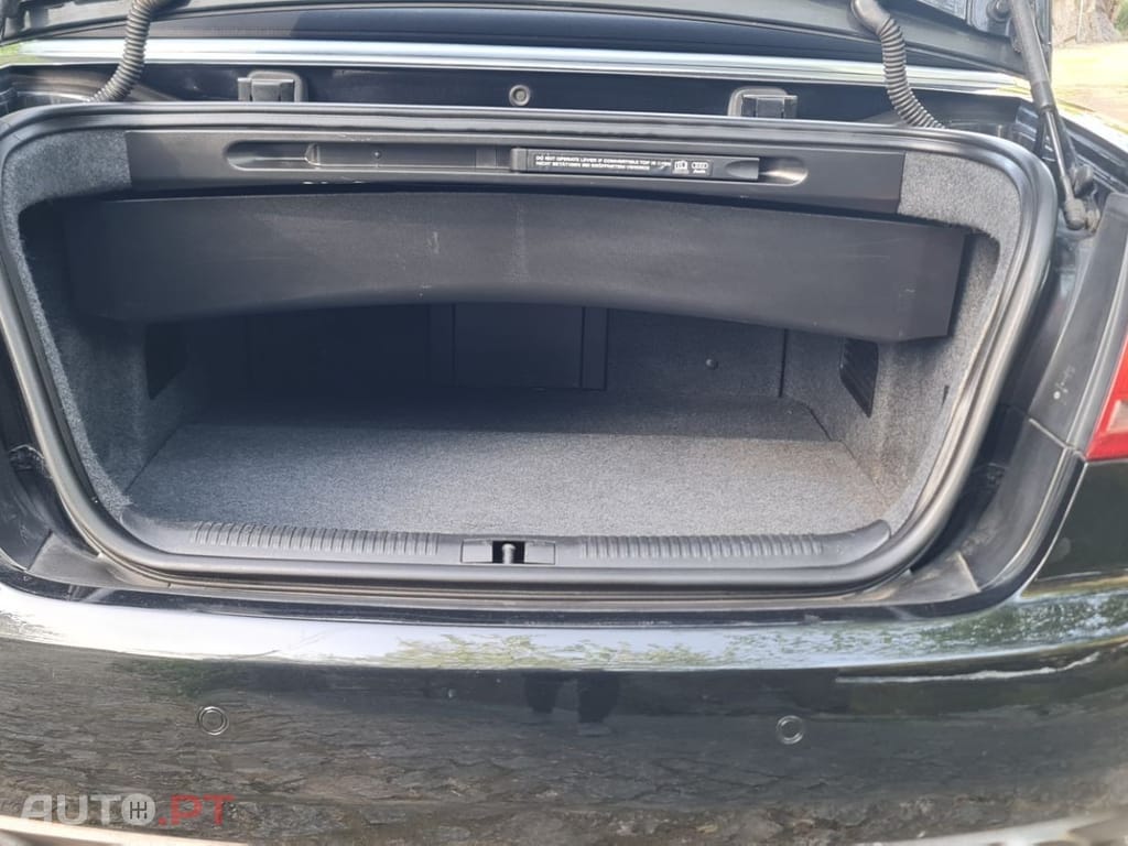 Audi A4 Cabrio 2.0 TDi S-line