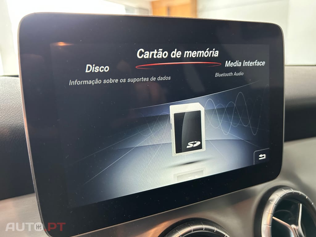 Mercedes-Benz CLA 200 d AMG Line