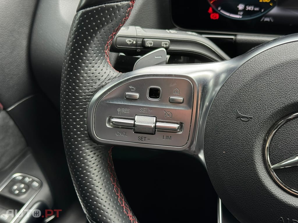 Mercedes-Benz GLA 200 d AMG Line