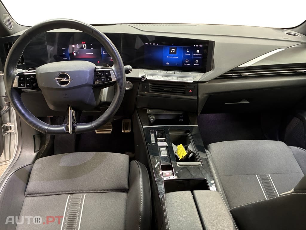Opel Astra Sports Tourer 1.2 T Hybrid GS eDCT