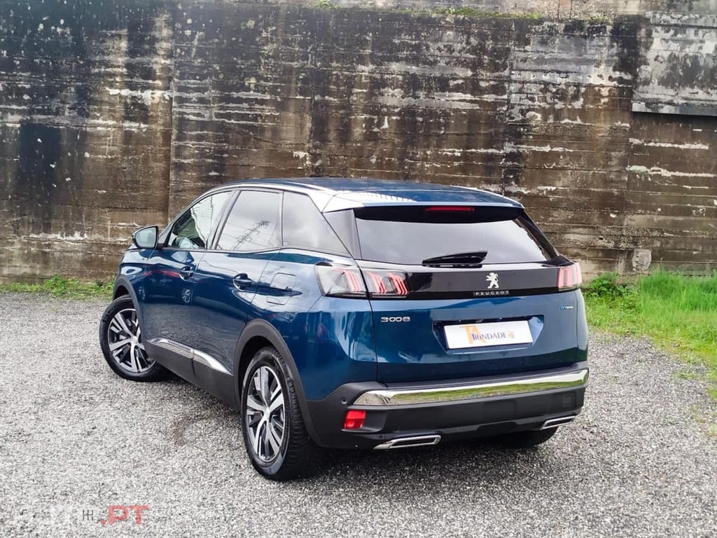 Peugeot 3008 1.6 Hybrid Allure Pack e-EAT8