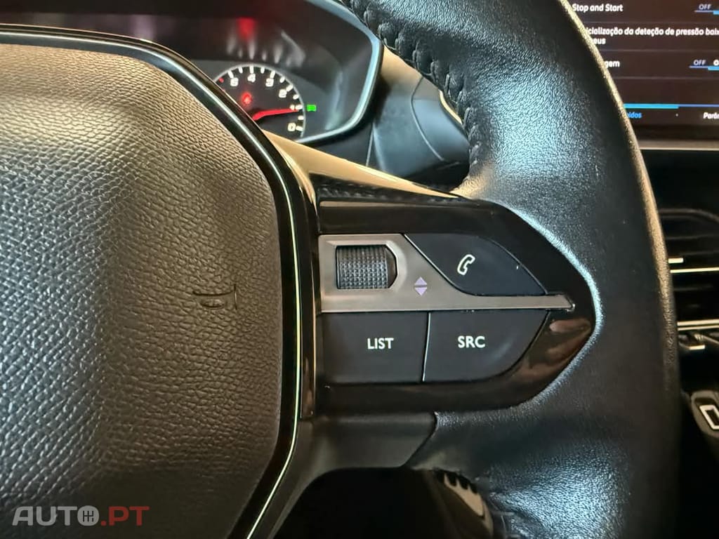 Peugeot 208 1.2 Puretch Active