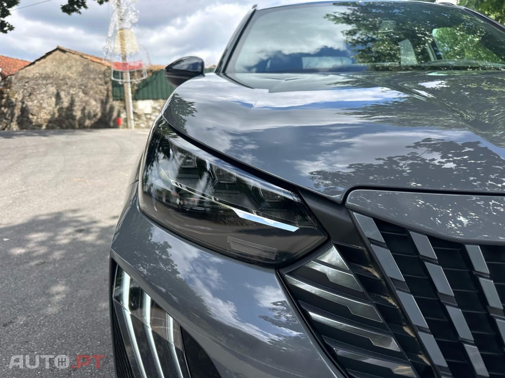 Peugeot E-2008 50 kWh GT Pack