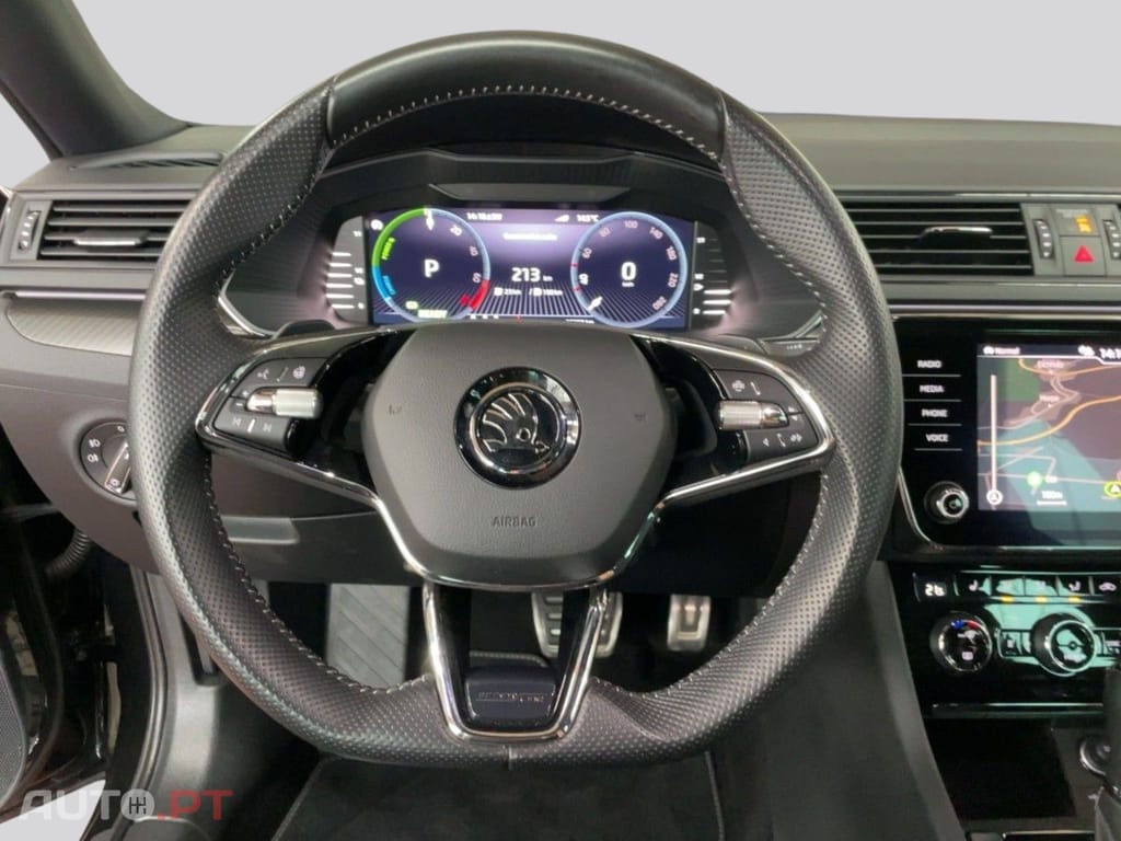 Skoda Superb Break 1.4 TSI Sportline iV AHK I.V.A DEDUTIVEL 