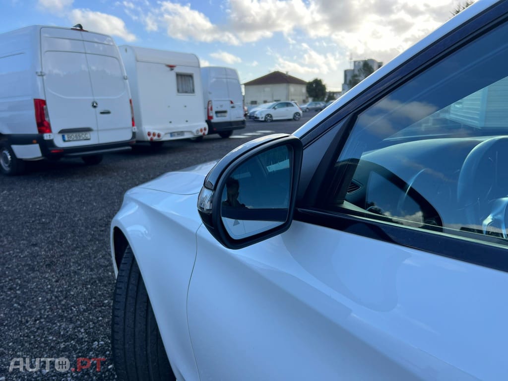 Mercedes-Benz C 200 AMG LINE