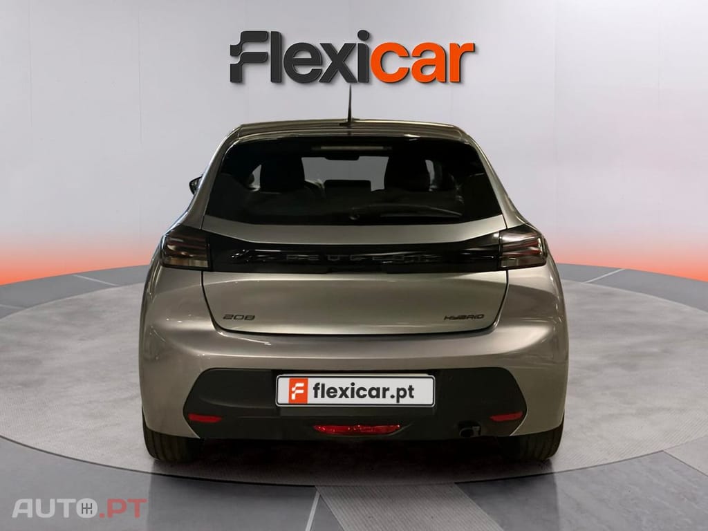 Peugeot 208 1.2 Hybrid Style e-DCS6