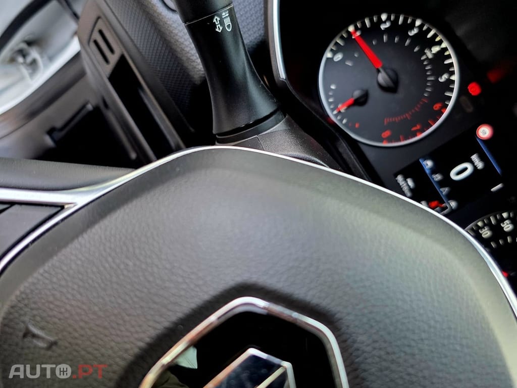 Renault Clio SCe 75 EXPERIENCE