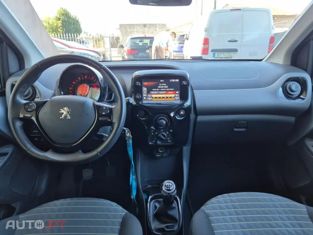 Peugeot 108 1.0 VTi Style