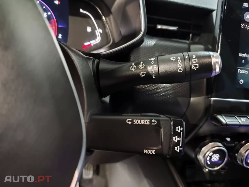 Renault Clio TCe 100 EDITION ONE