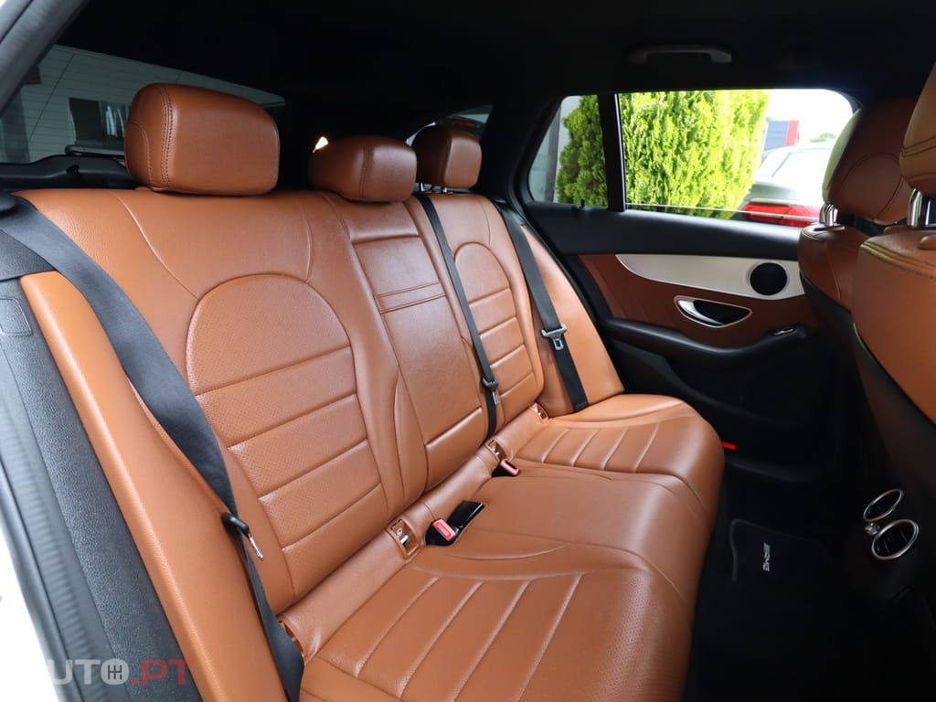 Mercedes-Benz C 300 AMG