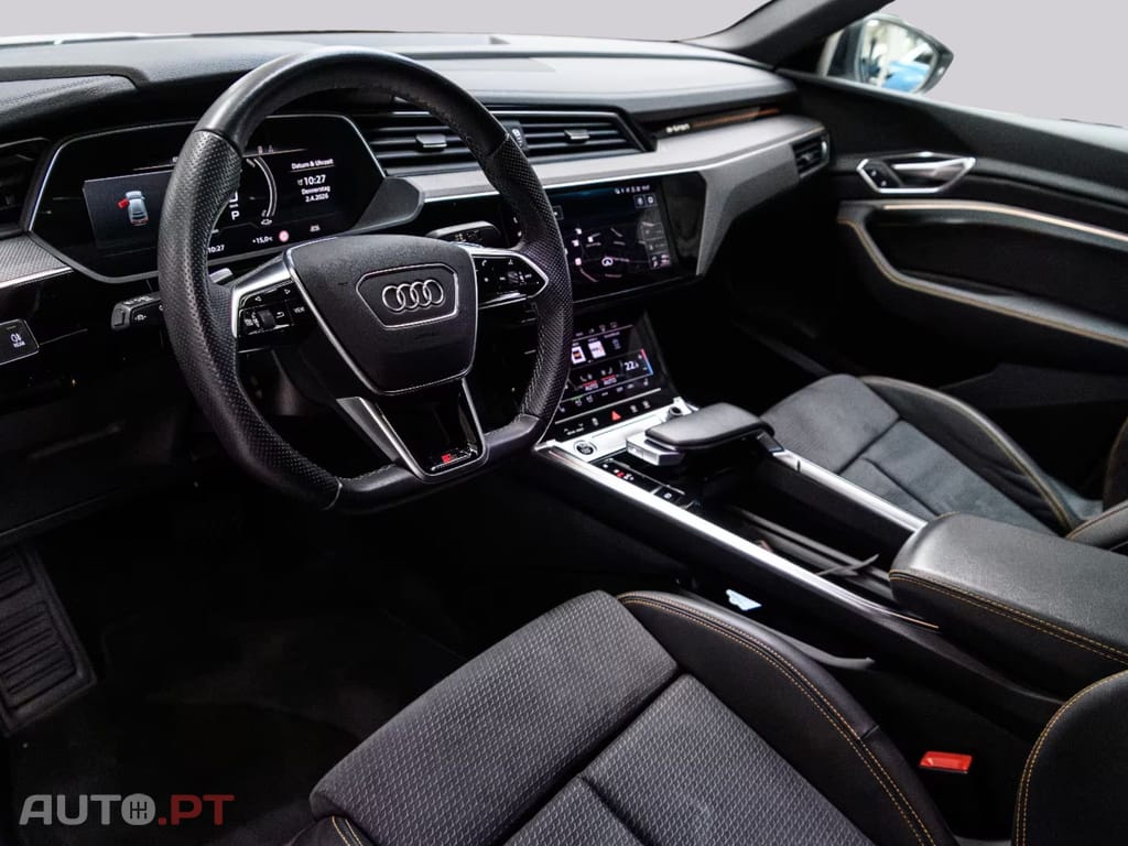 Audi E-Tron 55 quattro S Line I.V.A DEDUTIVEL 