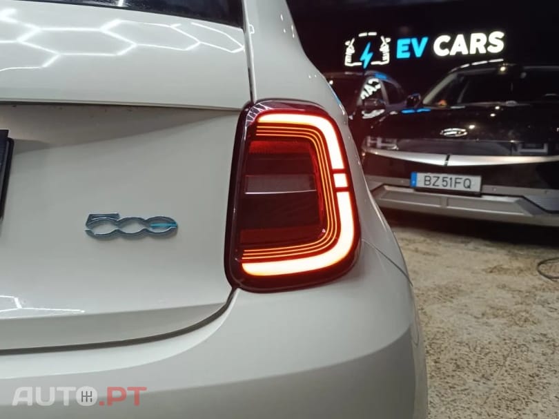 Fiat 500e 42 kWh Icon