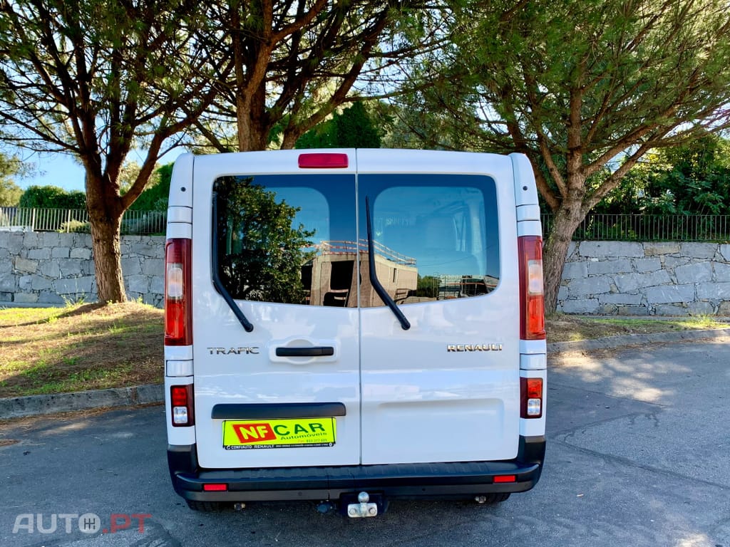 Renault Trafic 9 LUGARES