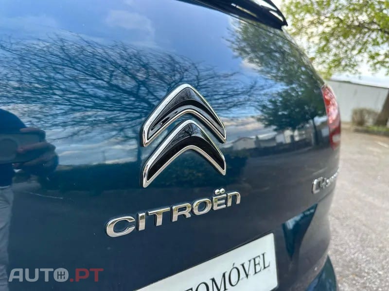 Citroen C4 SpaceTourer 1.2 PureTech Feel EAT8