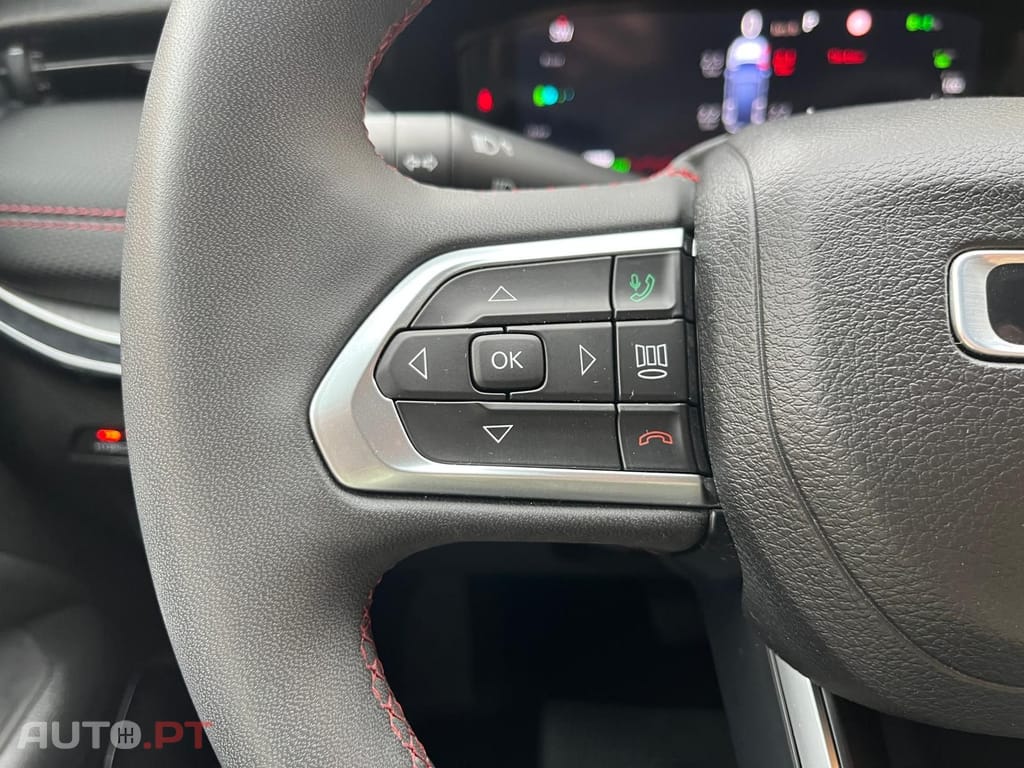Jeep Compass 1.3 Híbrido  T4 Trailhawk AWD 
