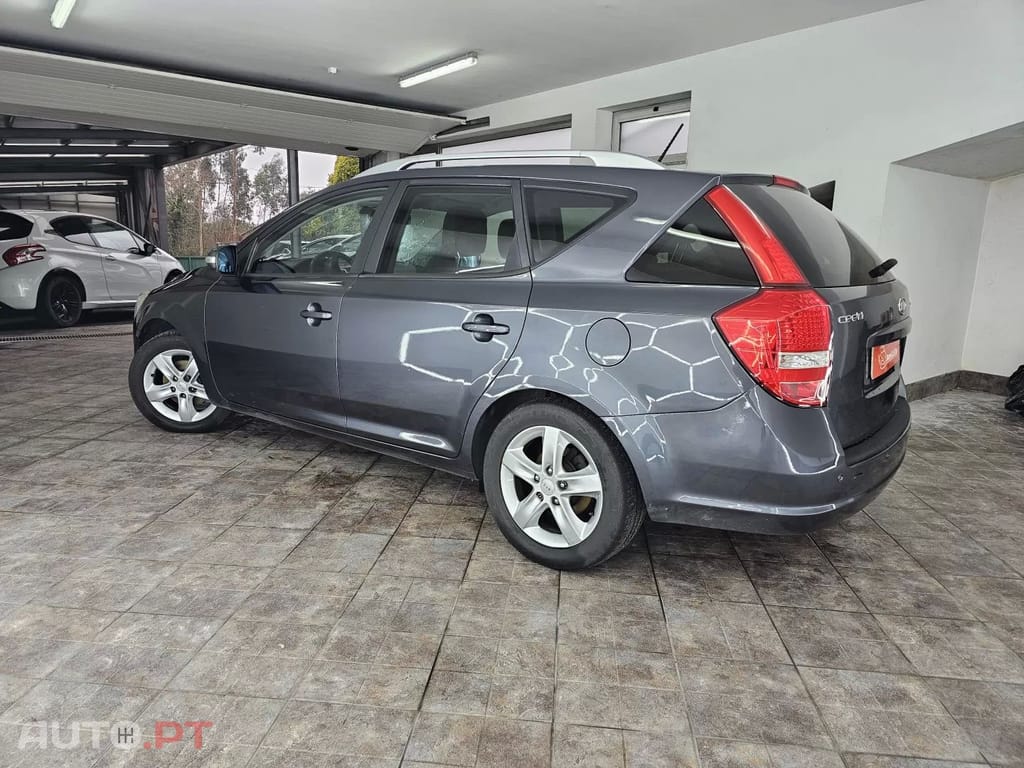 Kia Ceed SW 1.4 CVVT EX ISG