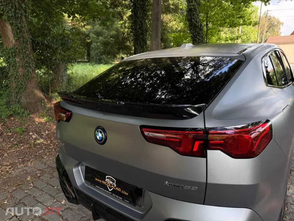 BMW iX2 xDrive30 Pack Desportivo M Pro