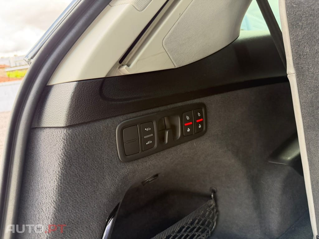 Audi Q7 3.0 TDI quattro tiptronic 7L