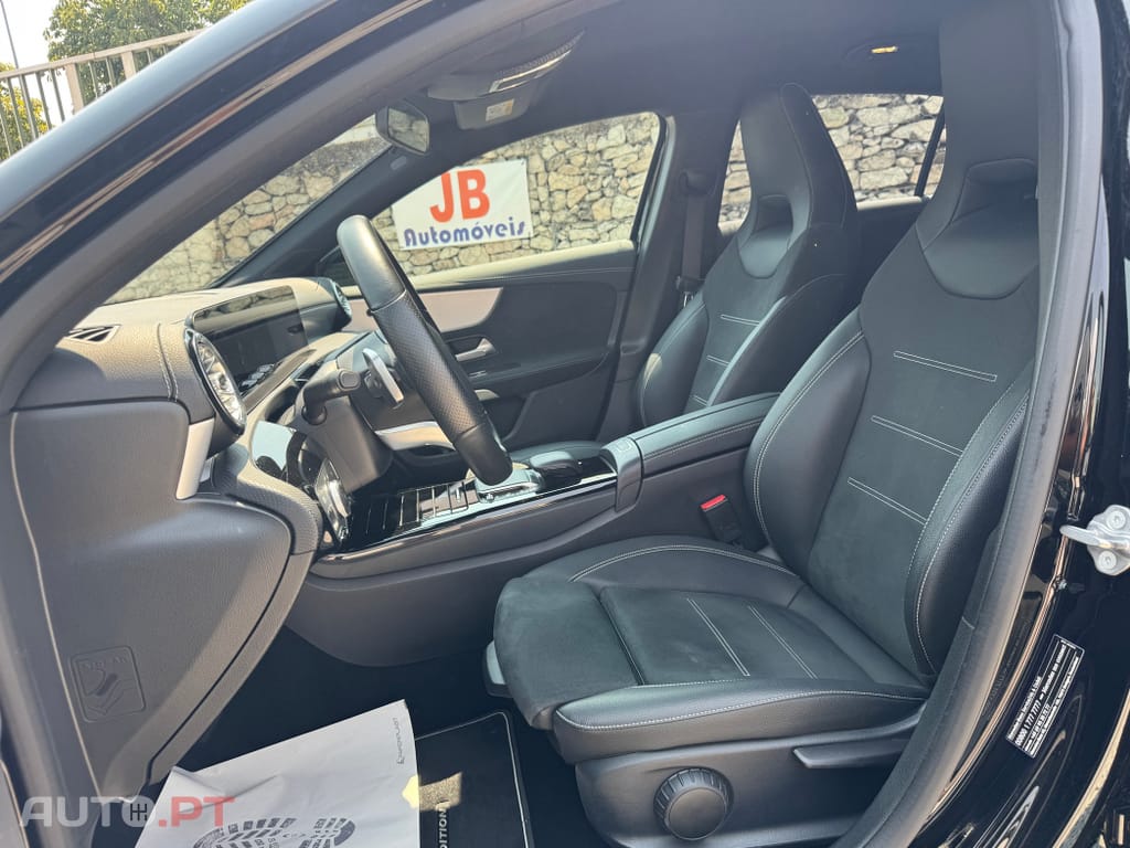 Mercedes-Benz A 250 e AMG Line