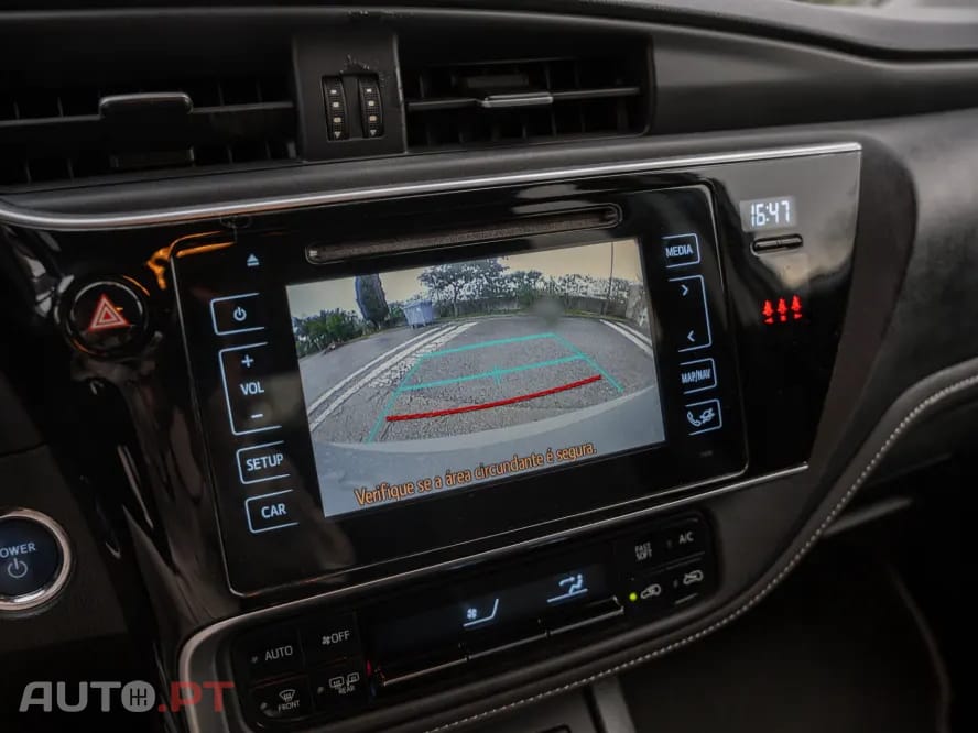 Toyota Auris 1.8 HSD Active