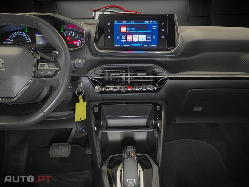 Peugeot 2008 1.2 PureTech Active Pack EAT8