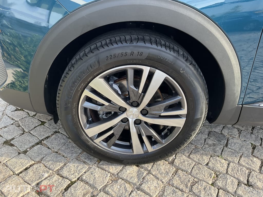 Peugeot 3008 1.2 PureTech Allure