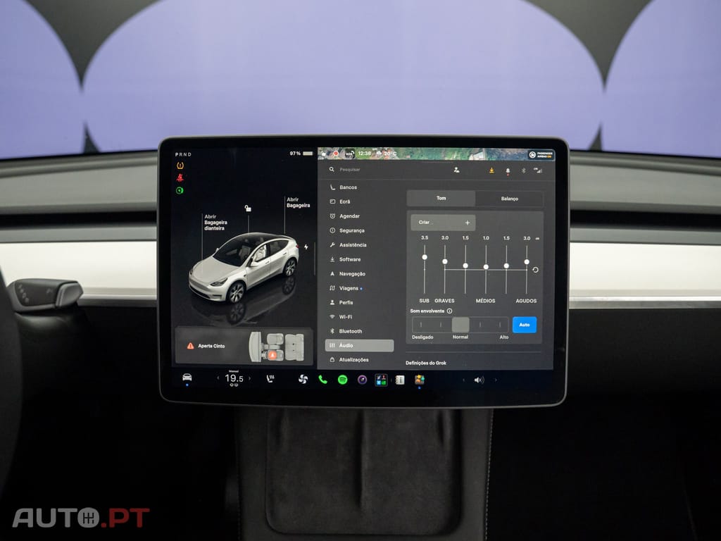Tesla Model Y Long Range Tração Integral