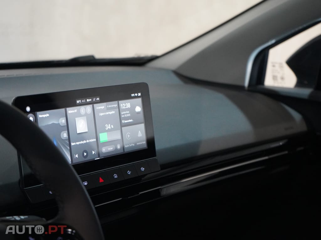 MG MG4 64 kWh Luxury