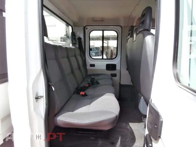 Peugeot Boxer HDi 333 L2H2 Confort