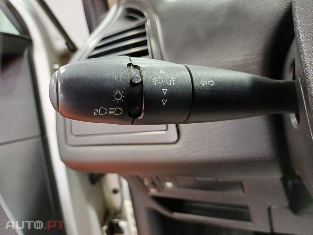 Citroen C4 1.6 HDi 110 VTR
