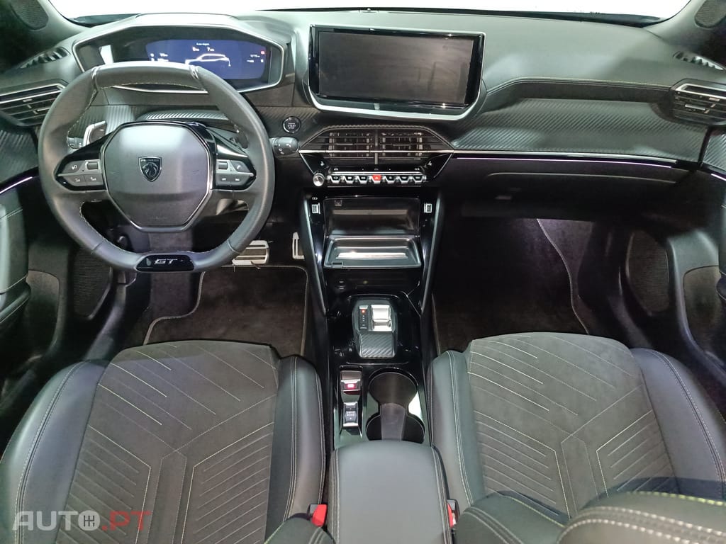Peugeot 2008 1.5 BlueHDi GT Pack EAT8