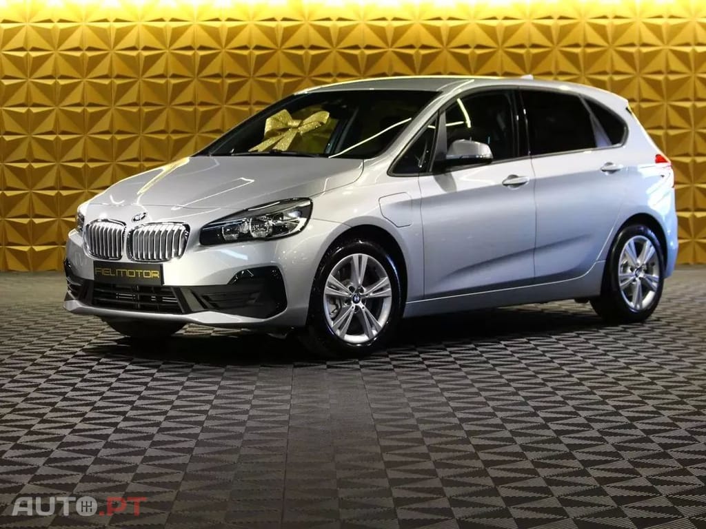 BMW 225 Line Luxury