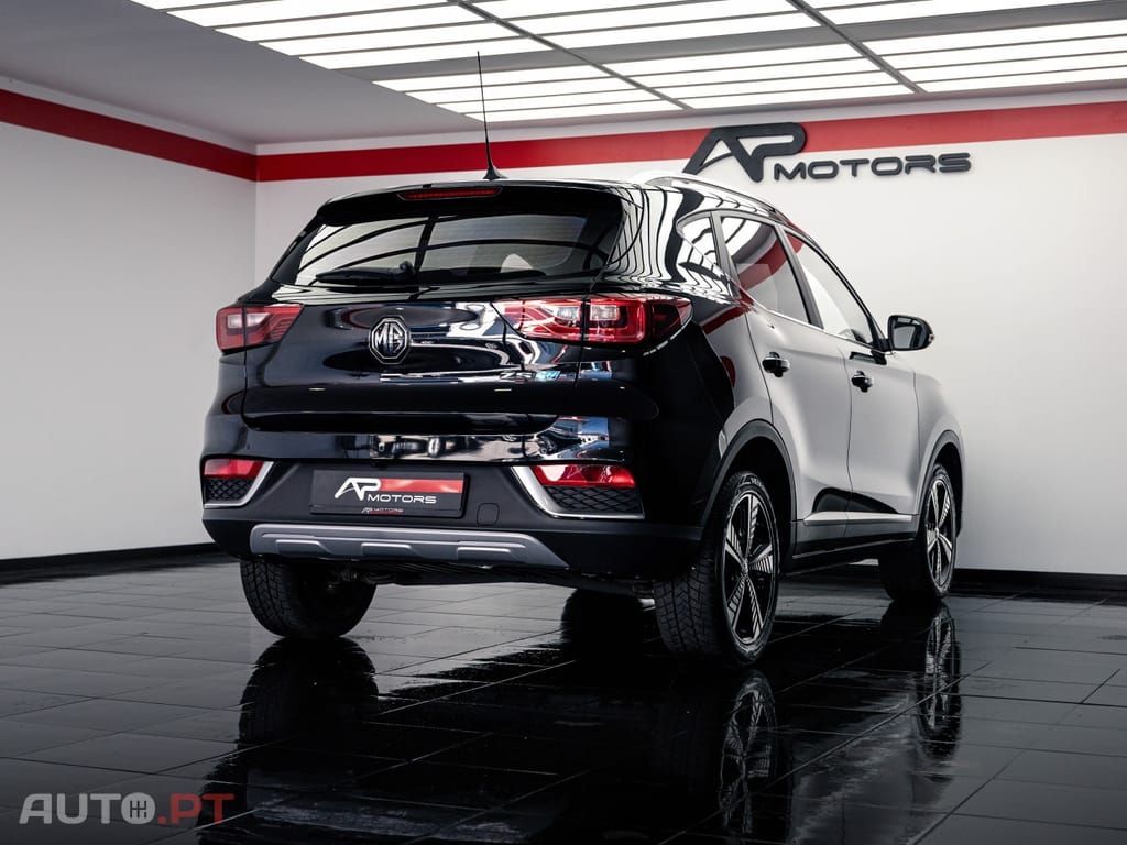 MG ZS EV 44.5 kWh Luxury