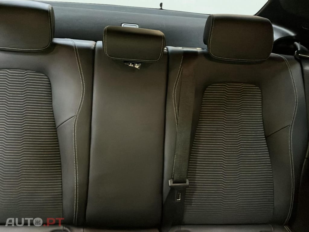 Mercedes-Benz A 250 Limousine e Style Plus