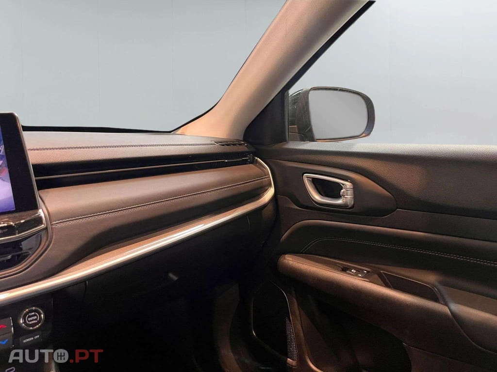 Jeep Compass 1.3 T4 4xe PLUG-IN HYBRID I.V.A DEDUTÍVEL 