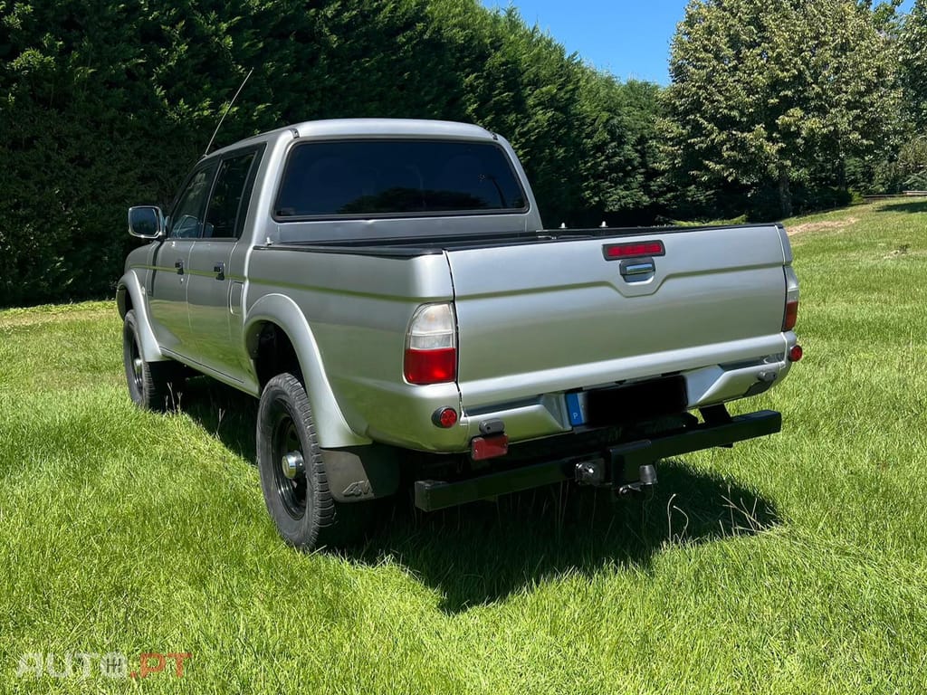 Mitsubishi L200 Strakar