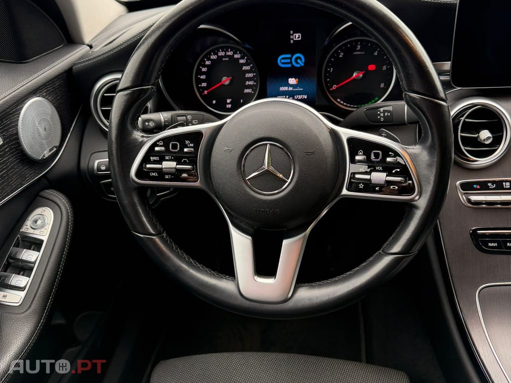 Mercedes-Benz C 300 de AMG Line