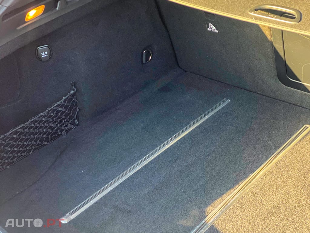 Mercedes-Benz CLA 220 Shooting Brake d 7G-DCT AMG Line