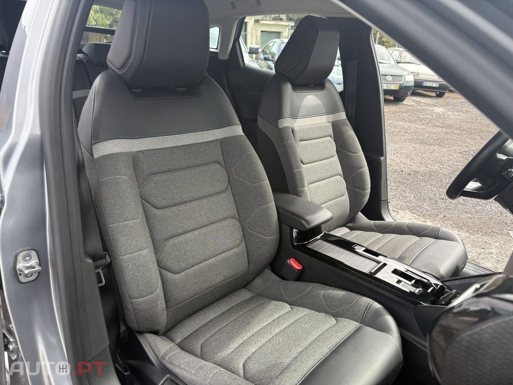 Citroen C4 1.2 PureTech Feel Pack EAT8