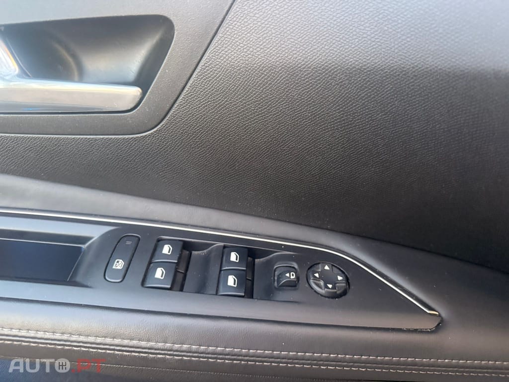 Peugeot 3008 1.2 PureTech Allure EAT6