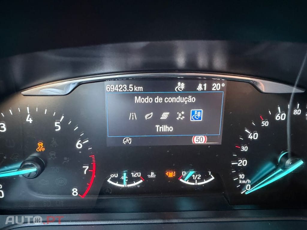 Ford Puma 1.0 EcoBoost MHEV Titanium