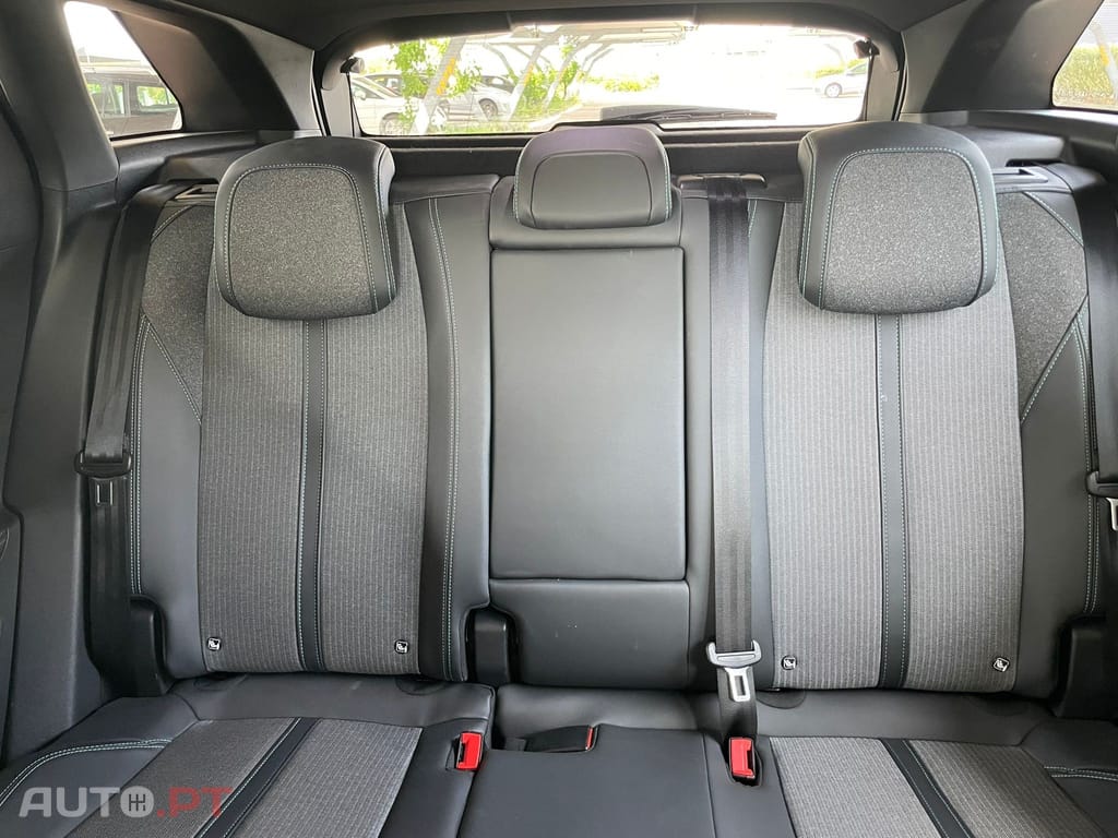 Peugeot 3008 1.2 PureTech GT EAT8