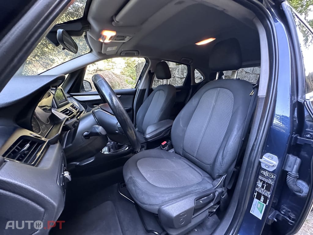 BMW 216 d Line Luxury