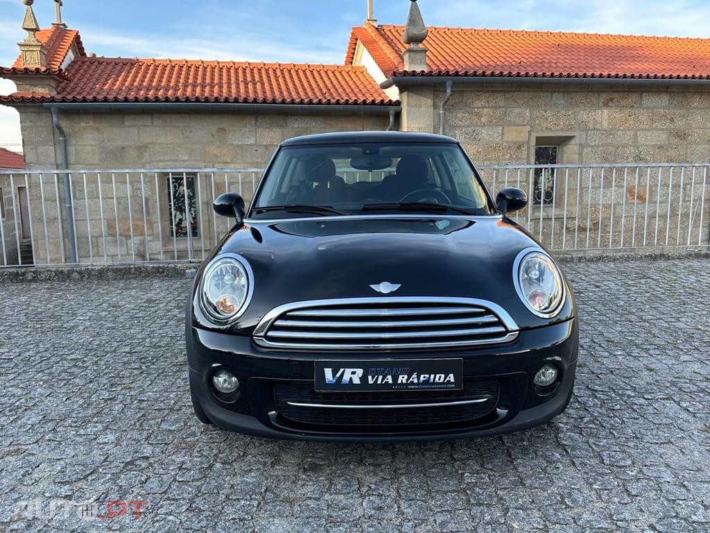 MINI Cooper Cooper D