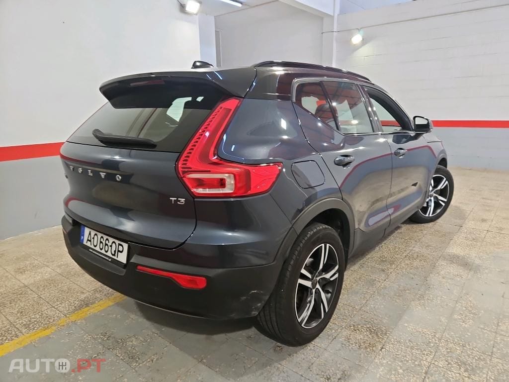 Volvo XC40 1.5 T3 R-Design Geartronic
